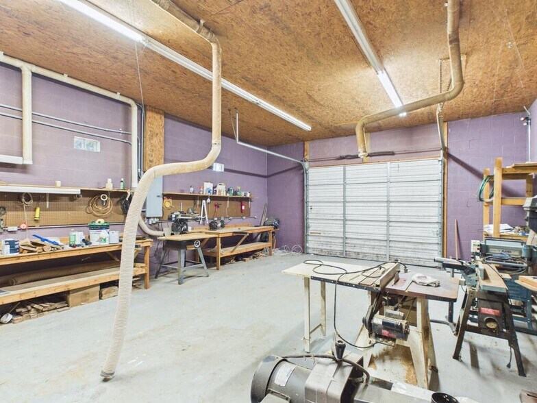 More Photos Of 175 3rd St, Louisa Storefront Retail Residential For Sale