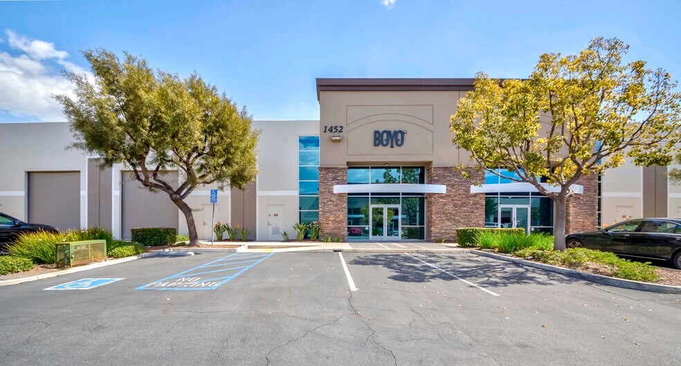 More Photos Of 1452 E Valencia Dr, Fullerton Warehouse For Lease