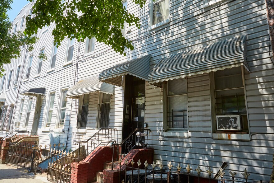 Primary Photo Of 247 Himrod St, Brooklyn Apartments For Sale
