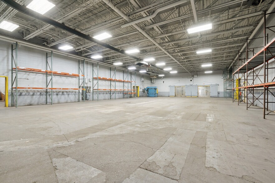 More Photos Of 3355 Agency St, Burlington Industrial For Lease