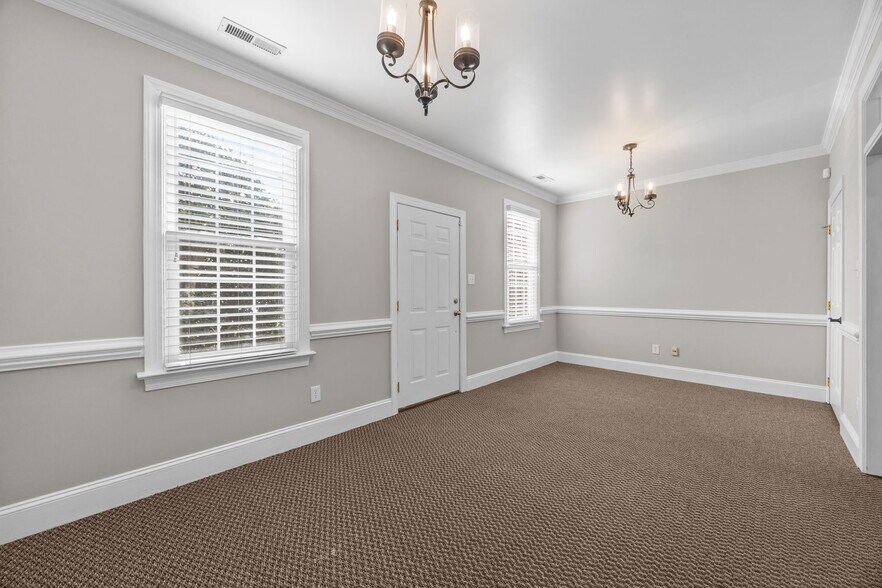 More Photos Of 124-134 Wind Chime Ct, Raleigh Office For Lease