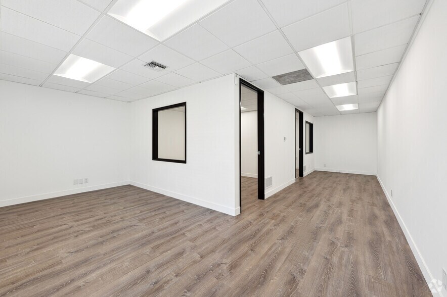 More Photos Of 1510-1512 11th St, Santa Monica Telecom Hotel Data Hosting For Lease