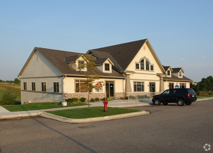 More Photos Of 801-809 Meander Ct, Medina Loft Creative Space For Lease