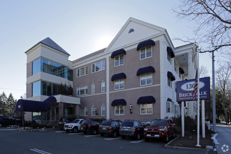 More Photos Of 1305 Post Rd, Fairfield Medical For Lease