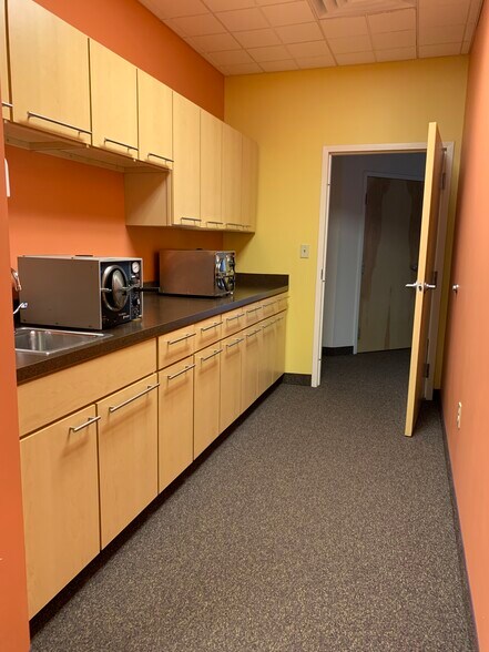 More Photos Of 36855 American Way, Avon Medical For Sale