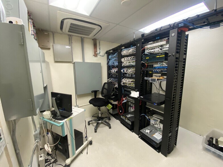 More Photos Of 3024 Willow Pass Rd, Concord Office For Sale