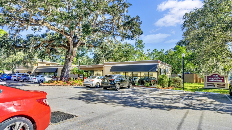 Primary Photo Of 607 W Dr Martin Luther King Jr Blvd, Tampa Medical For Lease