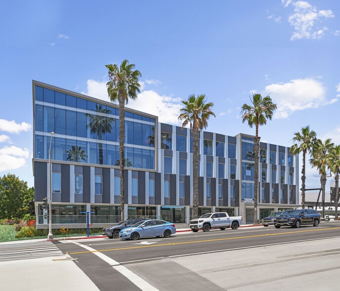 Primary Photo Of 2901 Wilshire Blvd, Santa Monica Medical For Lease