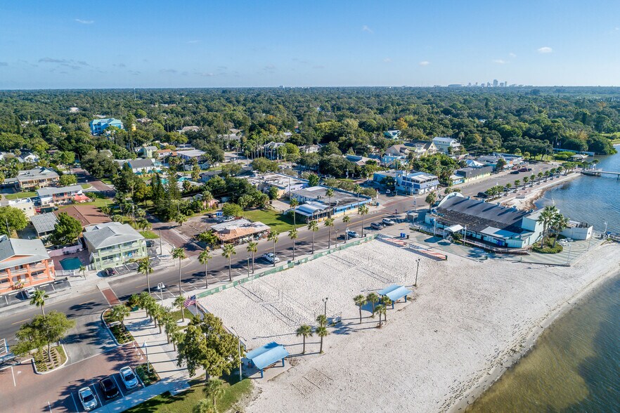 More Photos Of 3025 54th St S, Gulfport Apartments For Sale