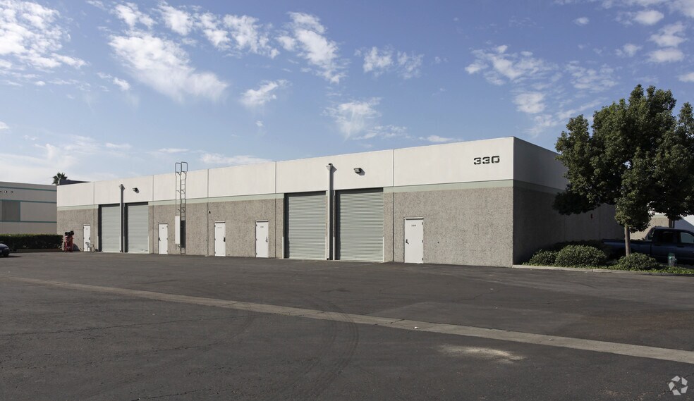 More Photos Of 370 N Palm St, Brea Unknown For Lease