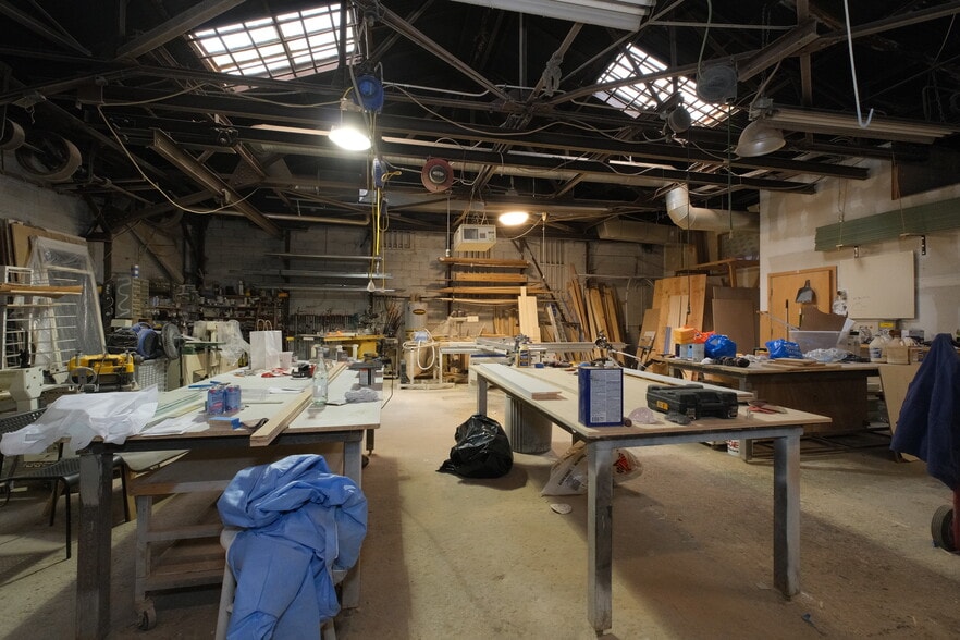More Photos Of 154 26th St, Brooklyn Warehouse For Sale
