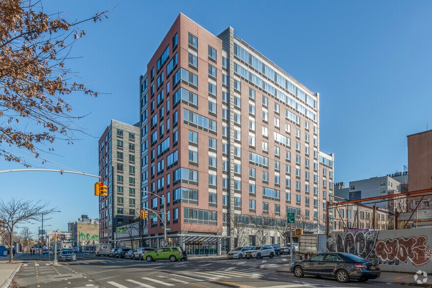 More Photos Of 8 Vanderbilt Ave, Brooklyn Apartments For Lease