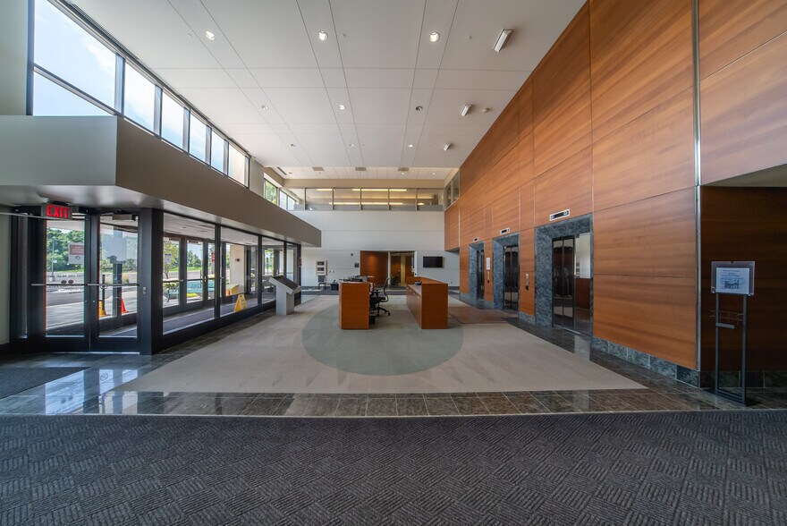 More Photos Of 20255 Victor Pky, Livonia Loft Creative Space For Lease