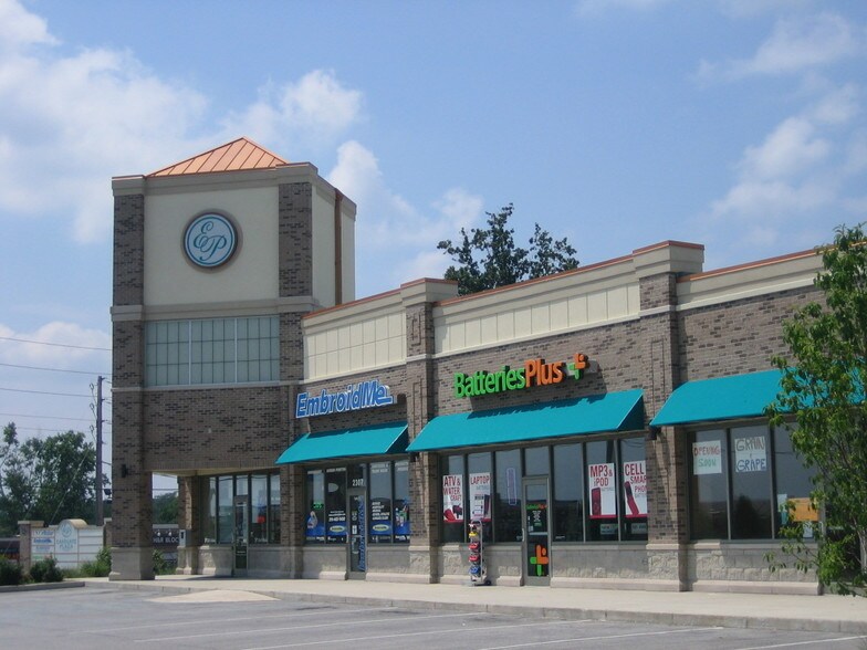 More Photos Of 2307 LaPorte Ave, Valparaiso Storefront For Lease