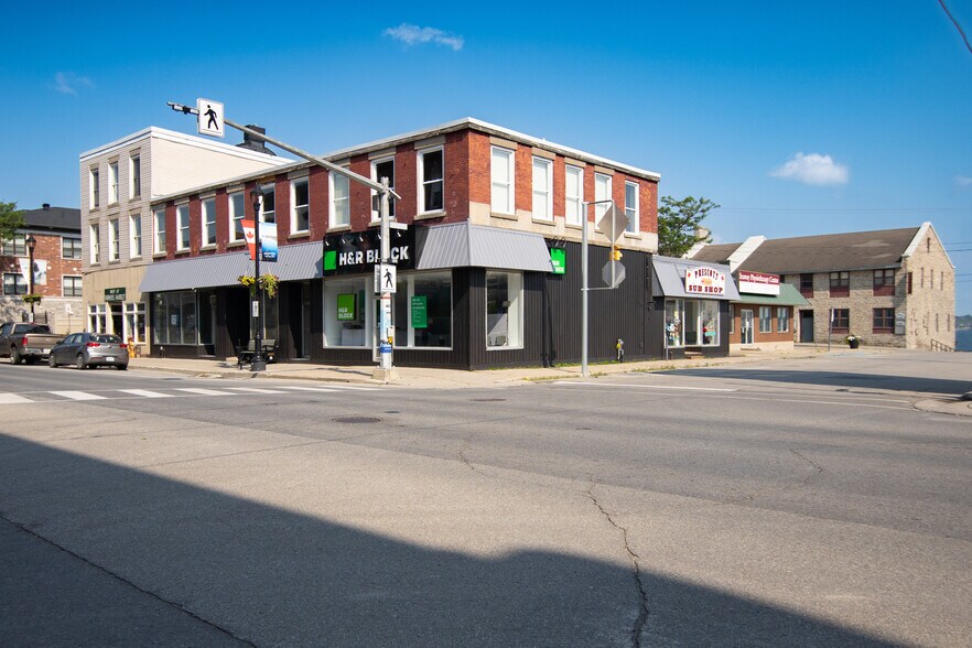 More Photos Of 187-199 King St W, Prescott Storefront Retail Residential For Lease