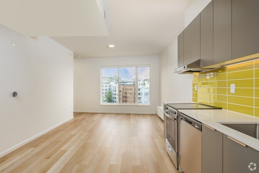 More Photos Of 1888 Scotia St, Vancouver Apartments For Lease