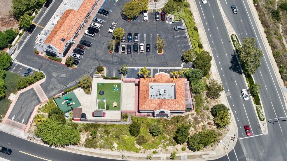 More Photos Of 31171 Niguel Rd, Laguna Niguel Freestanding For Lease