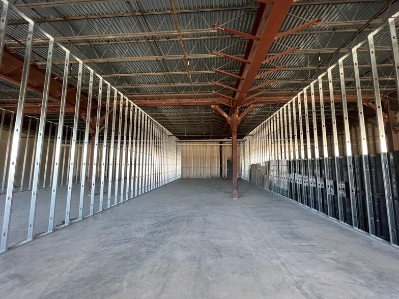 More Photos Of 4899 Highway 6, Missouri City Restaurant For Lease