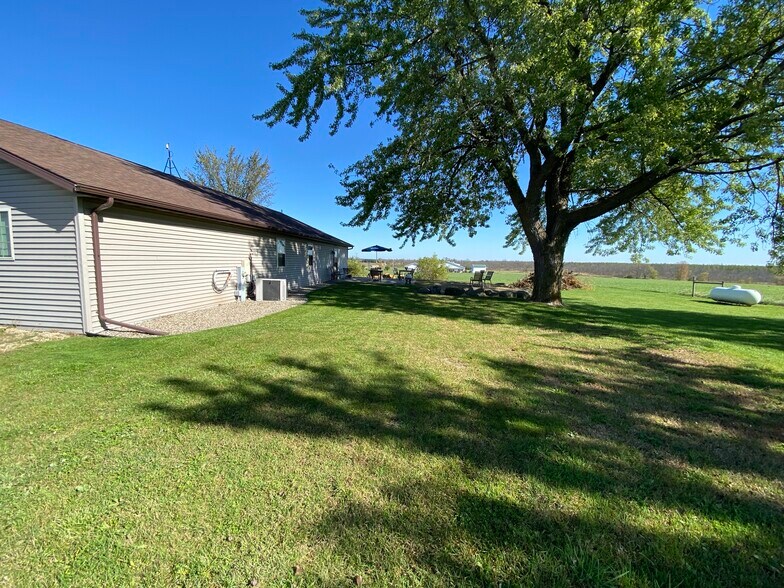 More Photos Of W2003 State Road 21, Berlin Daycare Center For Sale