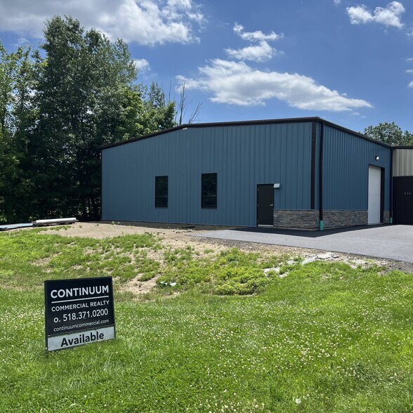 Primary Photo Of 574 Hudson River Rd, Waterford Warehouse For Lease