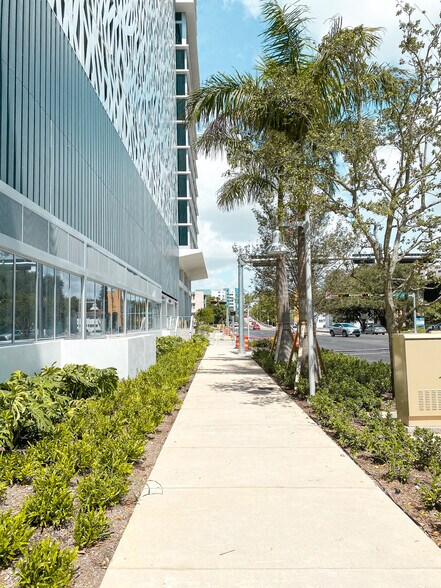 More Photos Of 1480 NW North River Dr, Miami Apartments For Lease