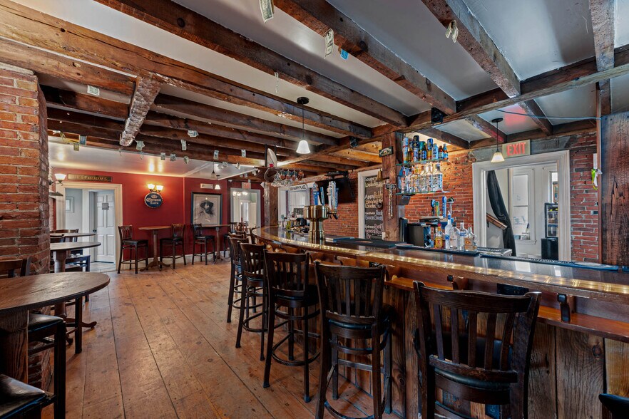 More Photos Of 122 Main St, Charlestown Restaurant For Sale
