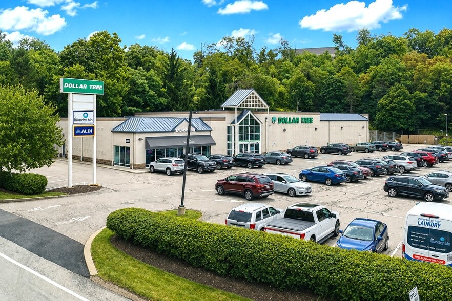 More Photos Of 2860 Wildwood Rd Ext, Allison Park Drugstore For Sale
