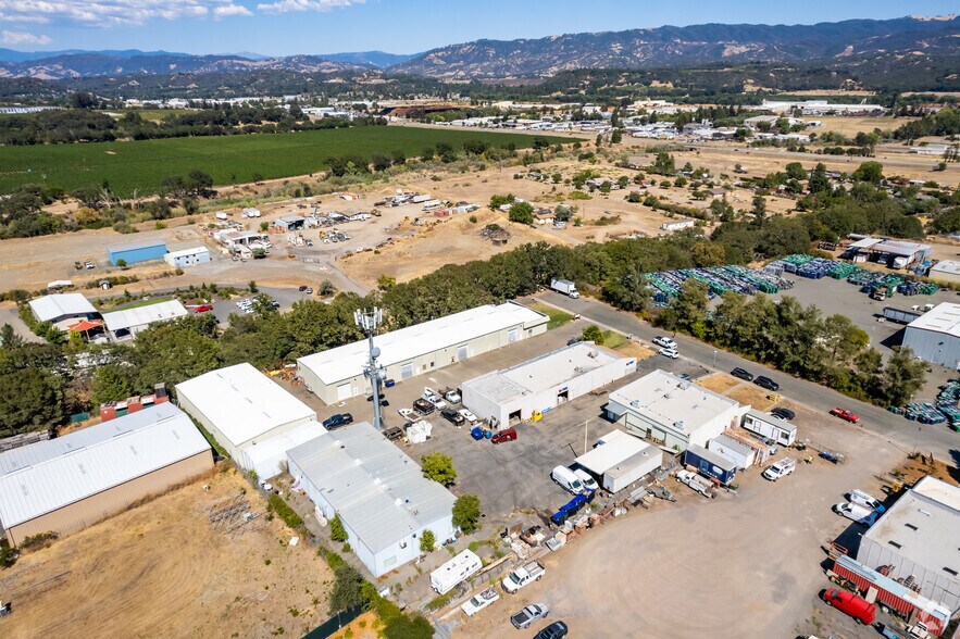 More Photos Of 2020 Industry Rd, Ukiah Warehouse For Sale
