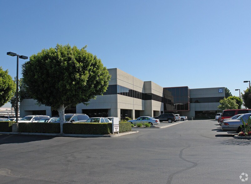 More Photos Of 1501 E Orangethorpe Ave, Fullerton Unknown For Lease