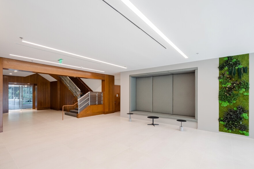 More Photos Of 20 Enterprise, Aliso Viejo Office For Lease