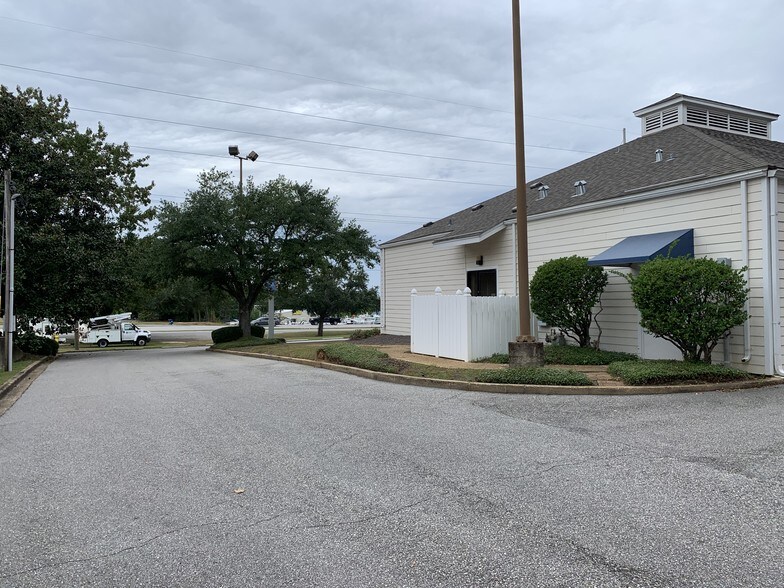 More Photos Of 28770 Us-98, Daphne Bank For Sale