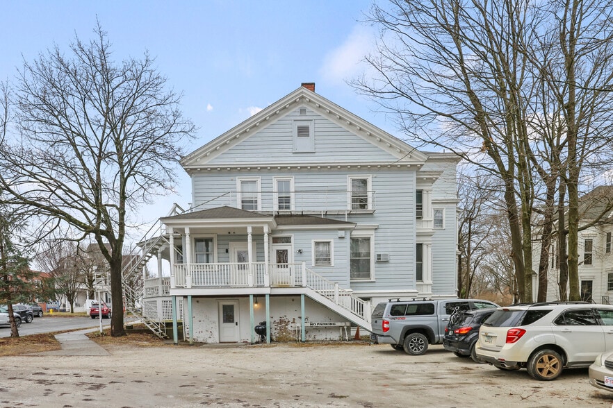 More Photos Of 74 Wendell Ave, Pittsfield Hotel For Sale