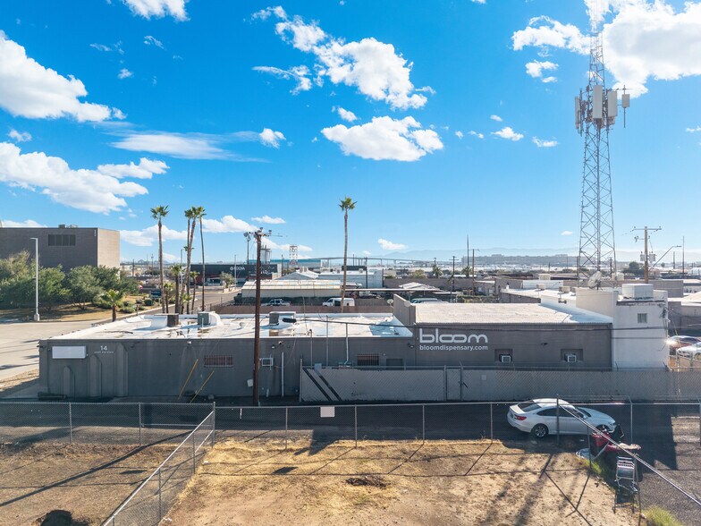 More Photos Of 14 S 41st Pl, Phoenix Research And Development For Sale