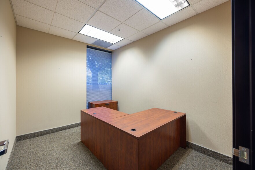 More Photos Of 8203 Sierra College Blvd, Roseville Office For Sale
