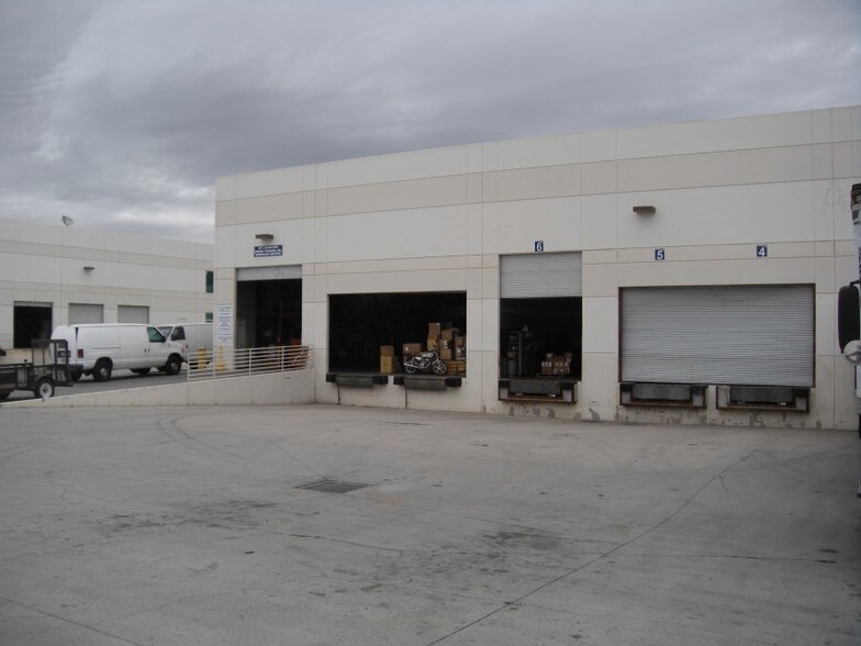 More Photos Of 9835 Marconi Dr, San Diego Unknown For Lease
