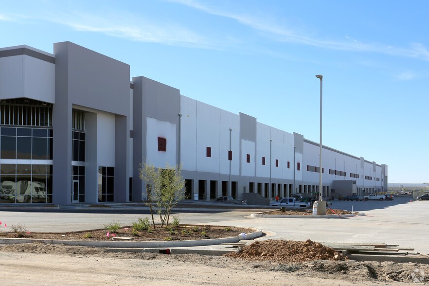 Primary Photo Of 9310 W Buckeye Rd, Tolleson Distribution For Lease