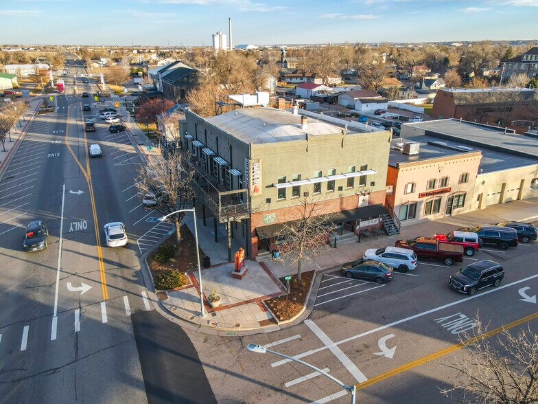 More Photos Of 201-205 4th St, Windsor Storefront Retail Office For Lease