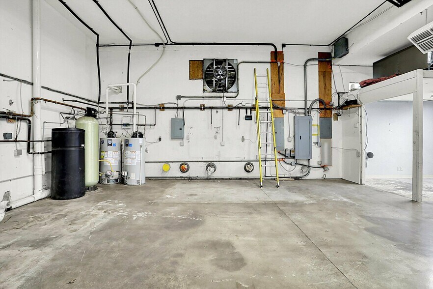 More Photos Of , Indianapolis Industrial For Sale