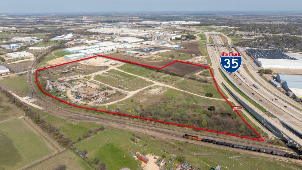 More Photos Of 2520 General Bruce dr, Temple Land For Lease