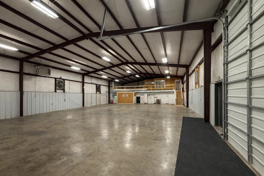 More Photos Of 93 Miller Dr, Jackson Warehouse For Sale