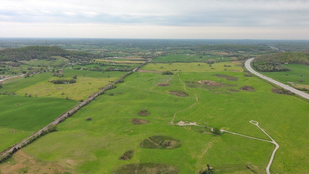 More Photos Of 2001 Doyle Ave, Cave City Land For Sale