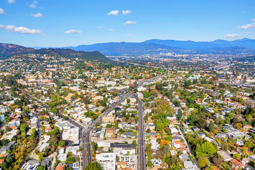 More Photos Of 2413 Griffith Park Blvd, Los Angeles Land For Sale