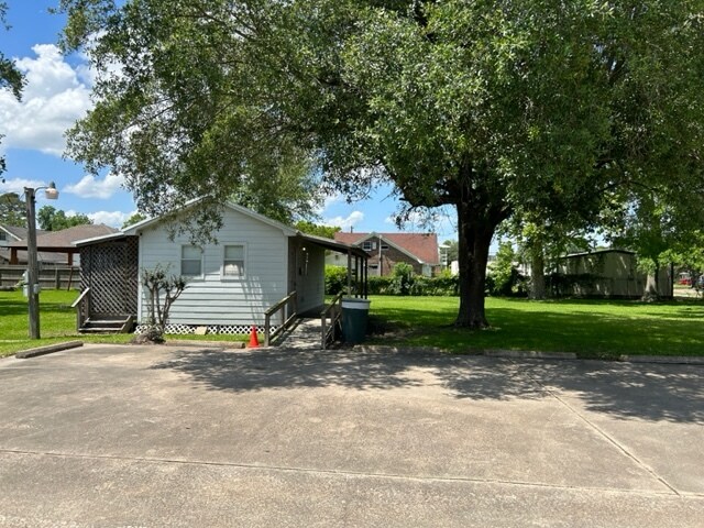 More Photos Of 4390 Highland Ave, Beaumont Medical For Lease