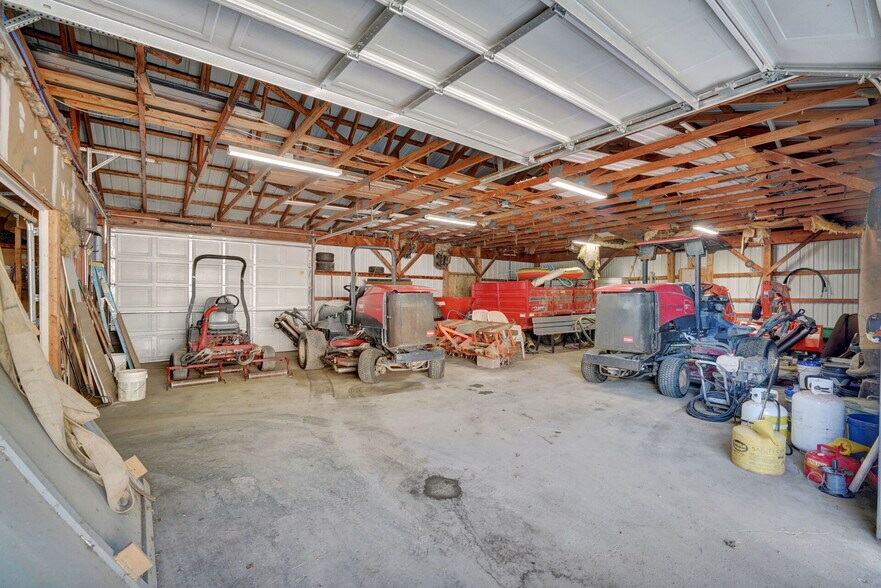 More Photos Of 12486 Beebe Rd, Silver Creek Golf Course Driving Range For Sale