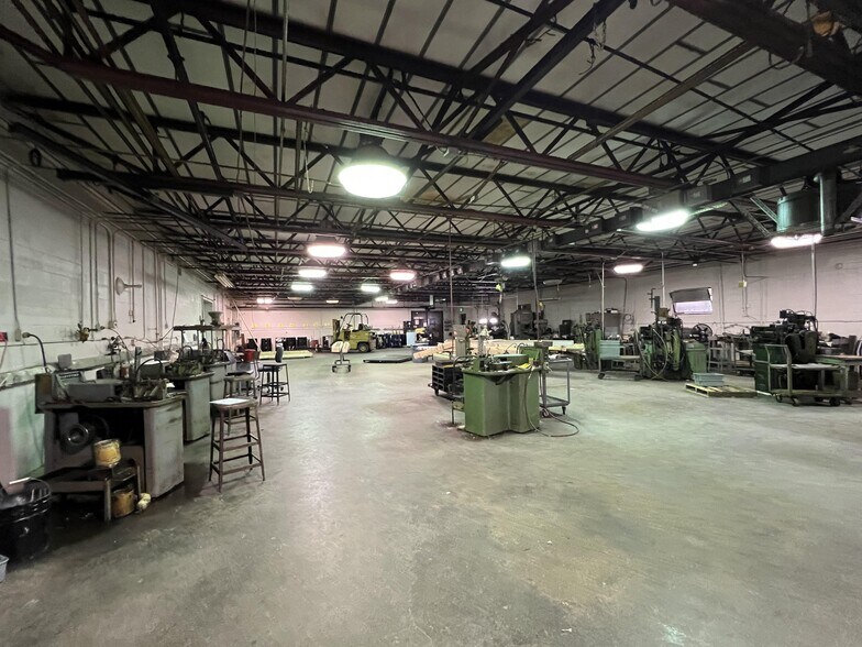More Photos Of 1175 Bragg St, Honeoye Falls Warehouse For Sale