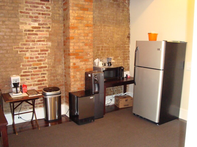 More Photos Of 3128 M St NW, Washington Storefront Retail Office For Lease