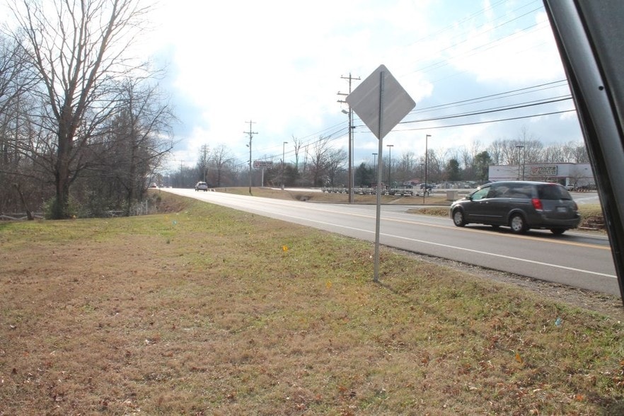 More Photos Of 2305 Fairview Blvd, Fairview Land For Lease