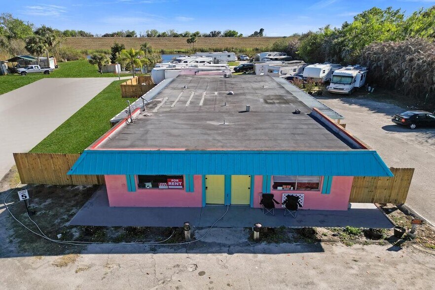More Photos Of 1422 US 441 SE, Okeechobee Hotel For Sale