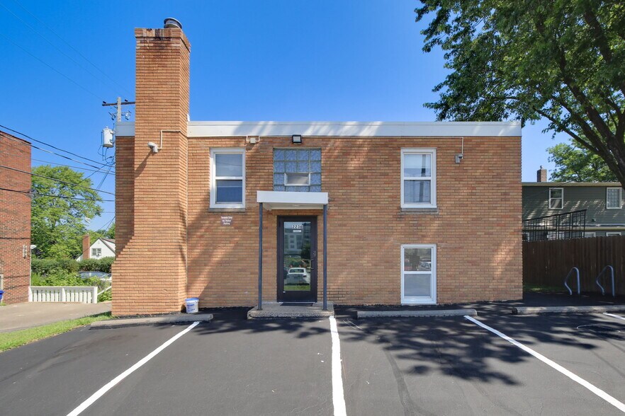 More Photos Of 2236 Pinehurst Ave, Saint Paul Apartments For Sale