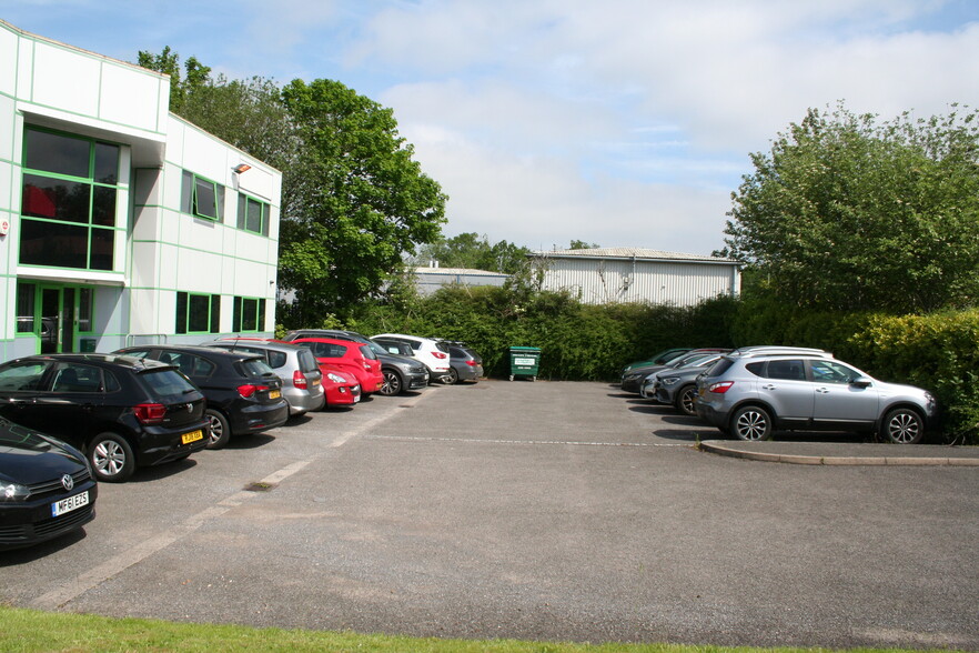 Stroudley Rd, Basingstoke, HAM RG24 8FW - Office For Sale Cityfeet.com